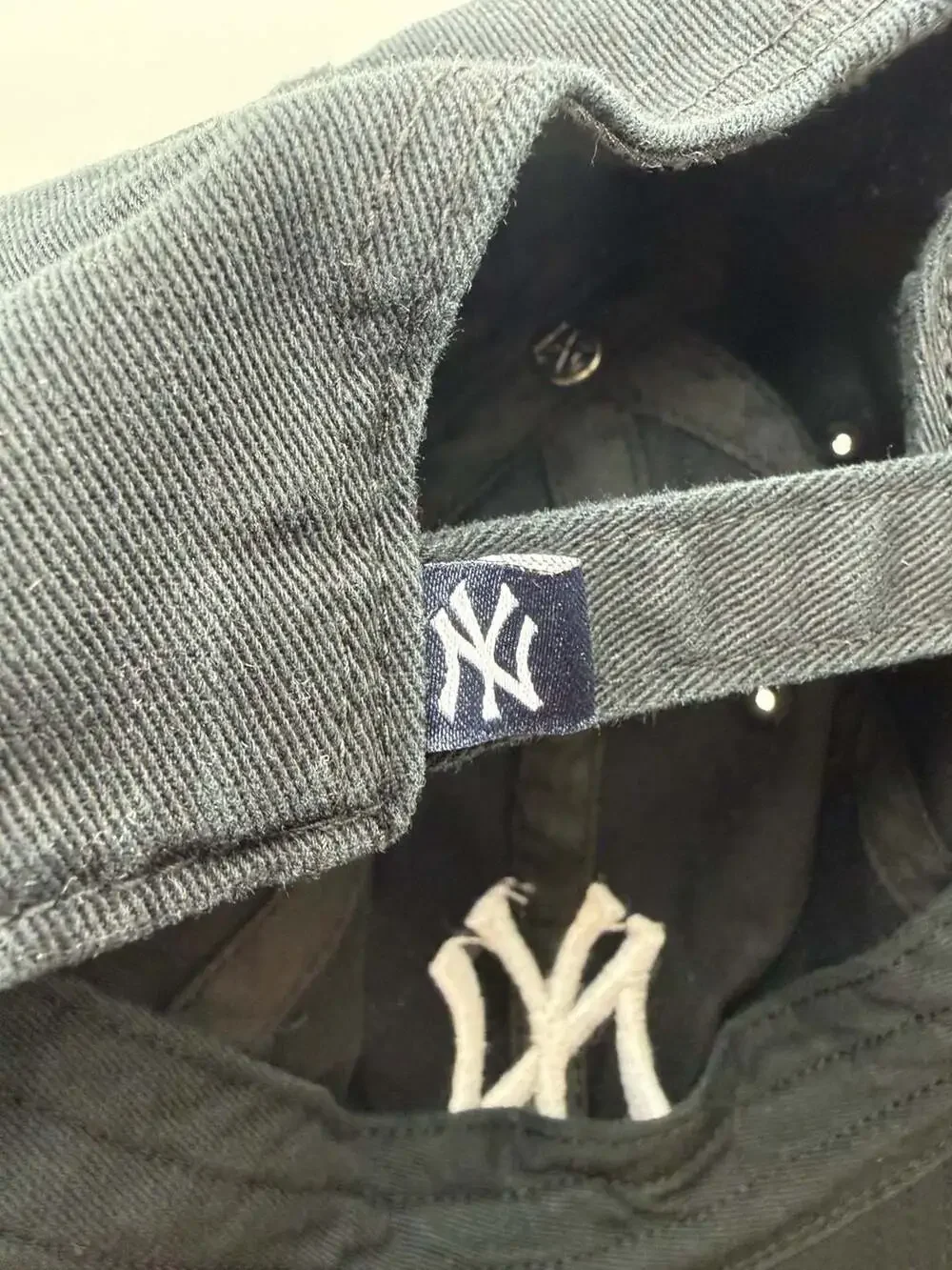 47 Brand New York Yankees Clean Up Adjustable Strapback Hat